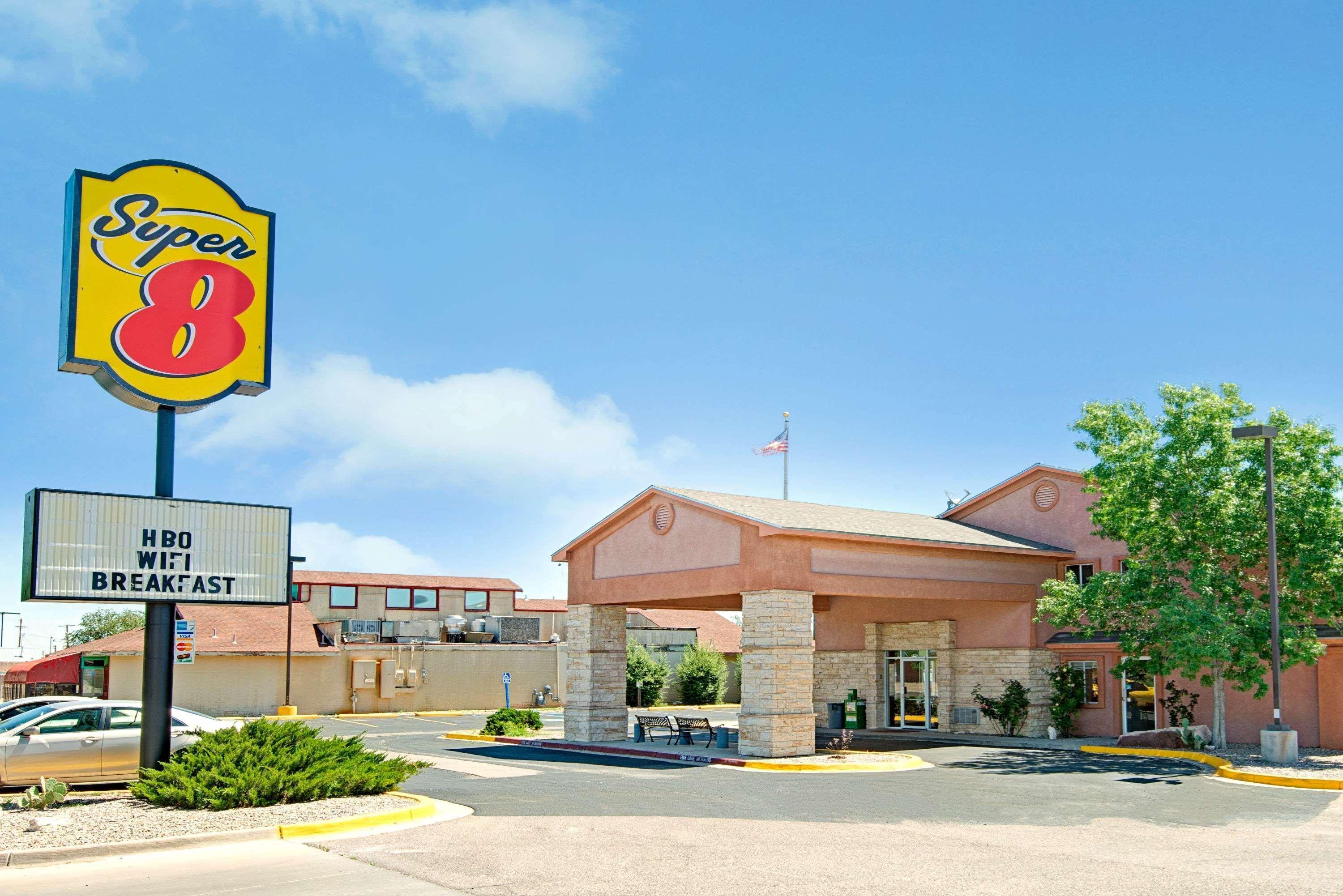 מלון Super 8 By Wyndham Belen Nm מראה חיצוני תמונה